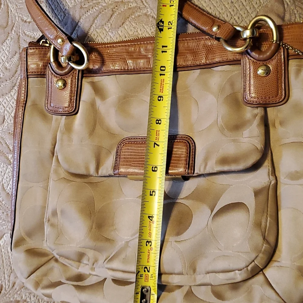 Coach Purse Shoulder / tote bag